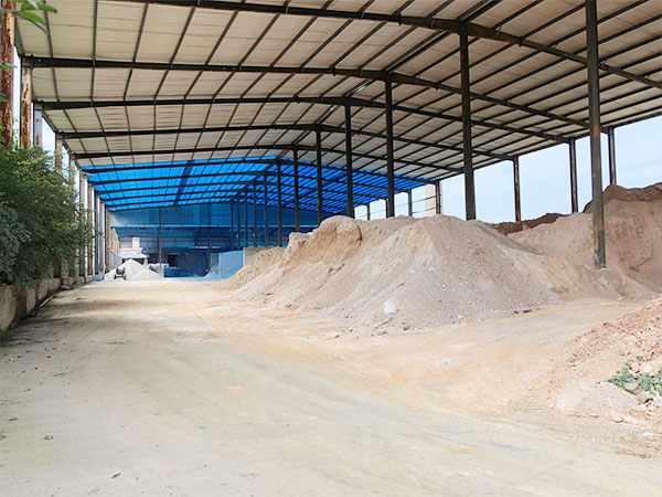 湖南省醴陵市馬戀耐火泥有限公司,湖南硅質耐火泥漿銷售,粘土質耐火泥漿銷售,熱風爐用耐酸噴涂料哪里好
